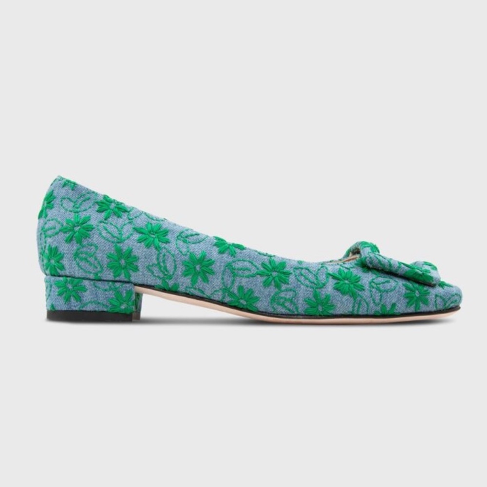 NWT Ann Mashburn Green and Denim Buckle Heels